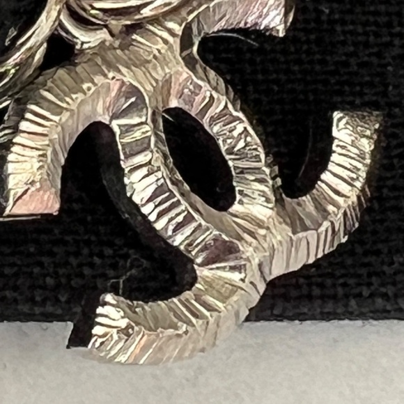 Authentic- Chanel Crystal Strass Link Bracelet - Picture 6 of 14